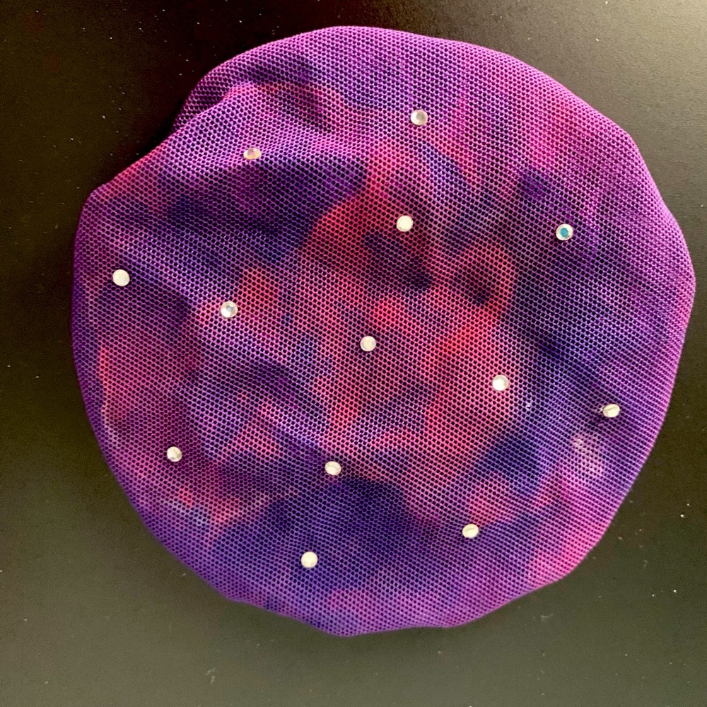 ❤️ Tie dye bun cover
